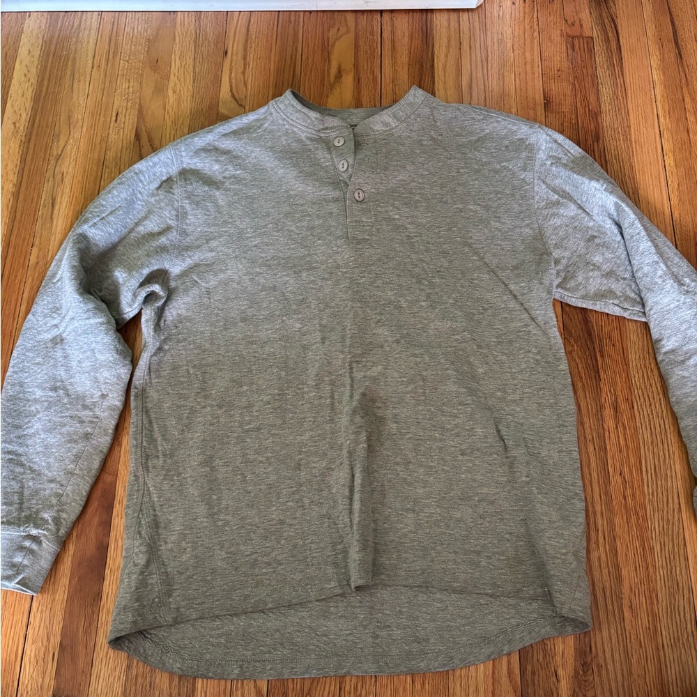 Gray Mountain King Long Sleeve Henley Shirt